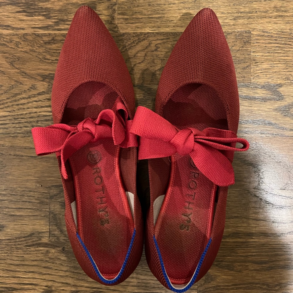 Rothy’s The Point with bow